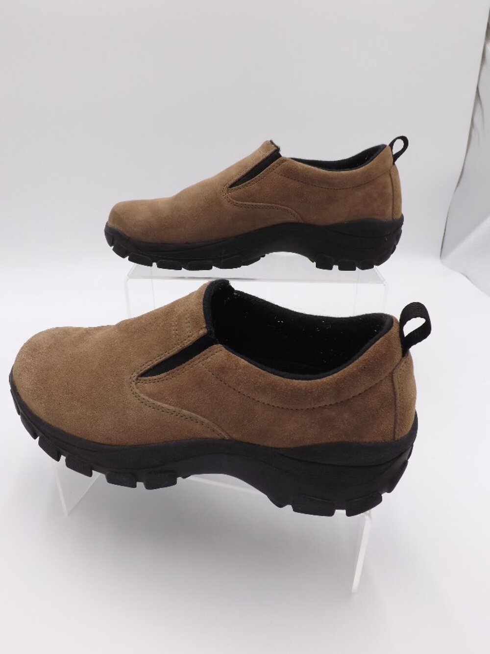 Redhead Mocs Women's 9M Tan Suede Leather Slip On Casual Hiking